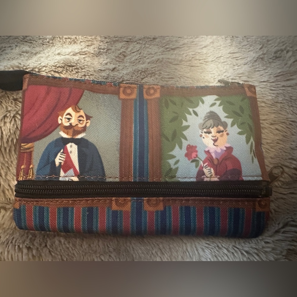 Haunted Mansion expandable pouch